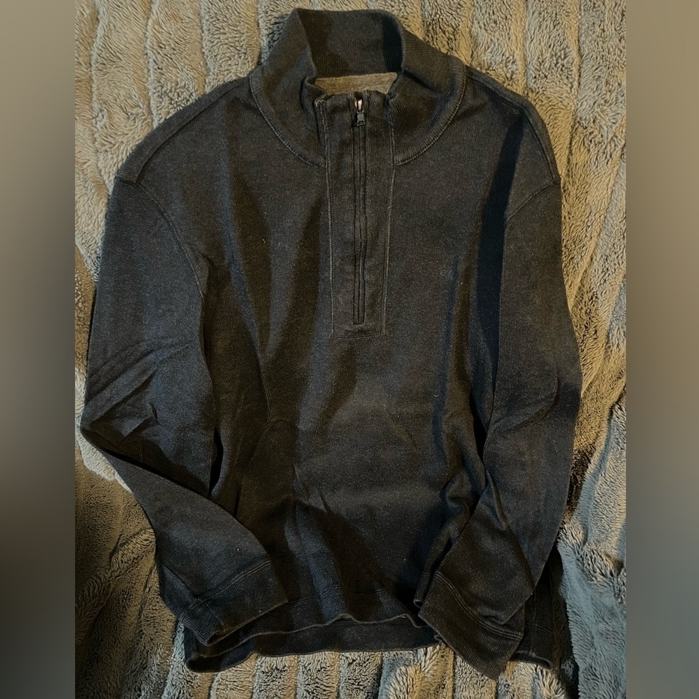 Calvin Klein Mock Neck 1/4 zip Pullover Sweatshirt